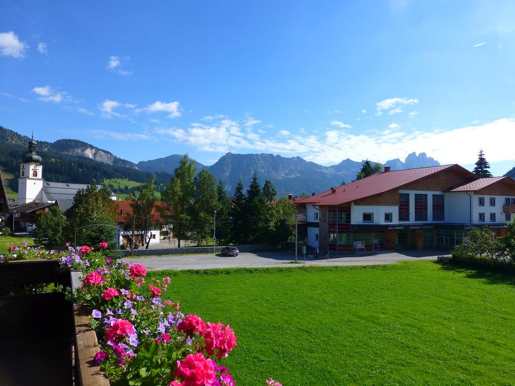 Gasthof Enzian Tannheim Esterno foto